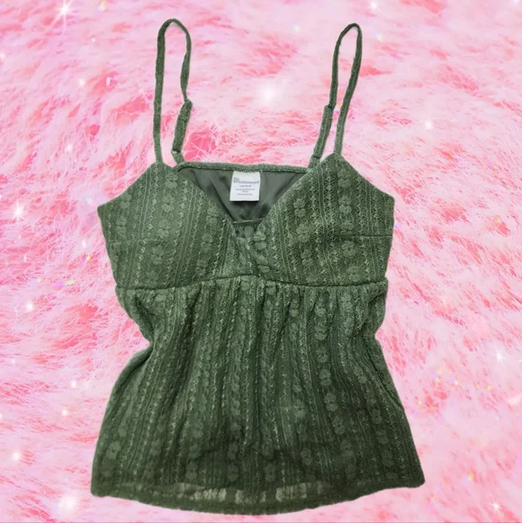 Y2K Cami - Picture 12 of 12